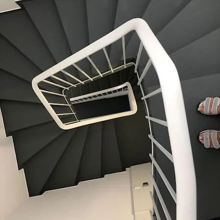 Urban Views - Ml Inspired In Serralves Porto