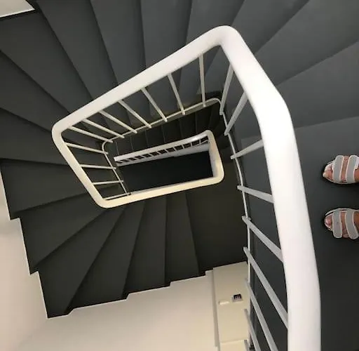 Urban Views - Ml Inspired In Serralves Porto